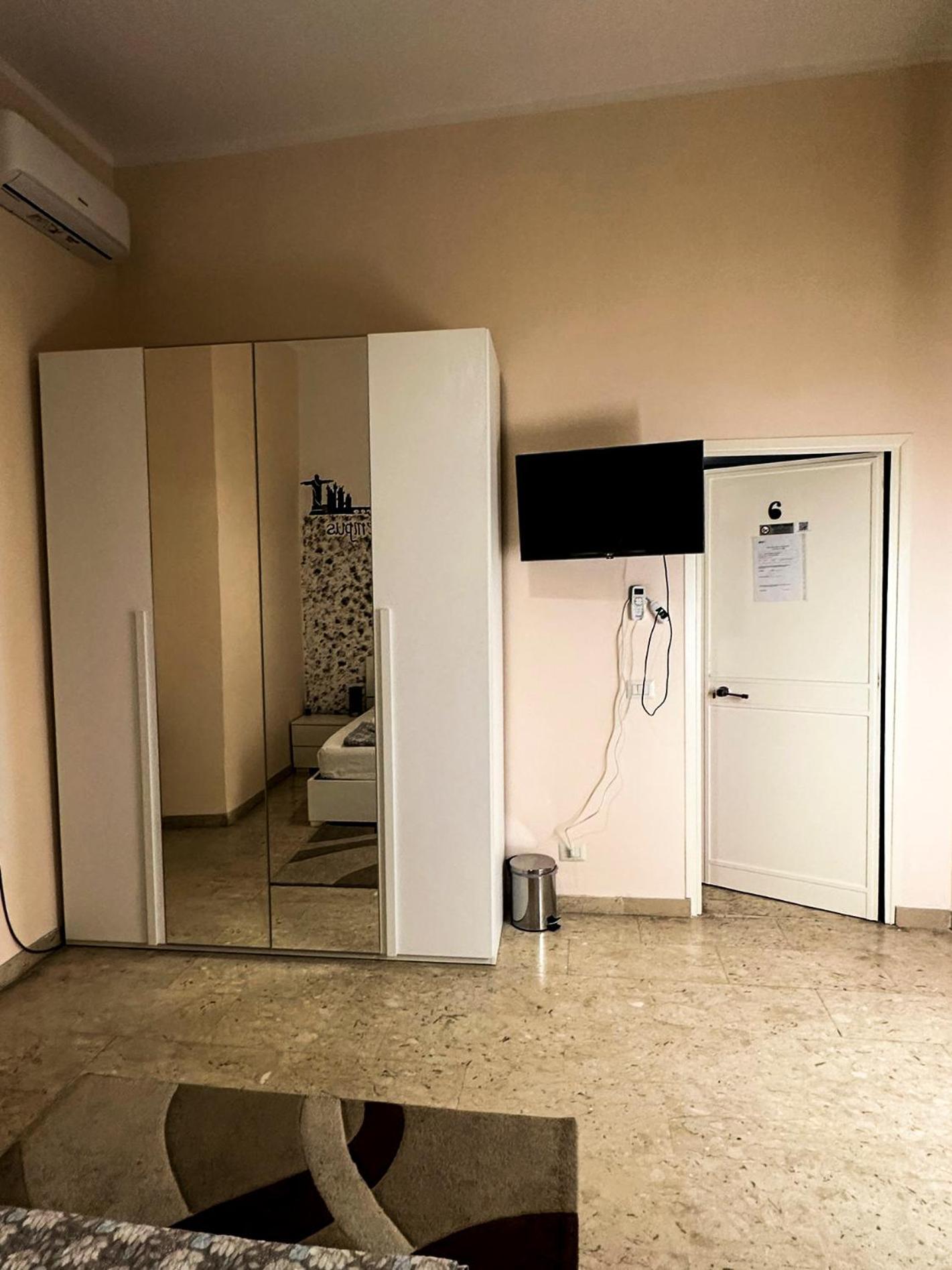 Sina Rent Room Rome Exterior photo